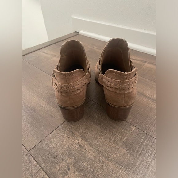 Fergalicious by Fergie Ankle Booties 9.5 - Picture 3 of 8